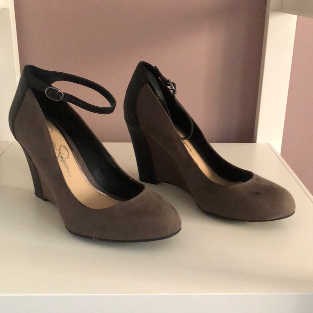 Jessica Simpson Cadelle grey and black wedge